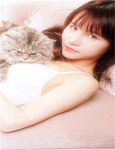 石野容子